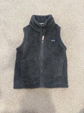 Patagonia Charcoal Gray Sherpa Fleece Vest - Full Zip